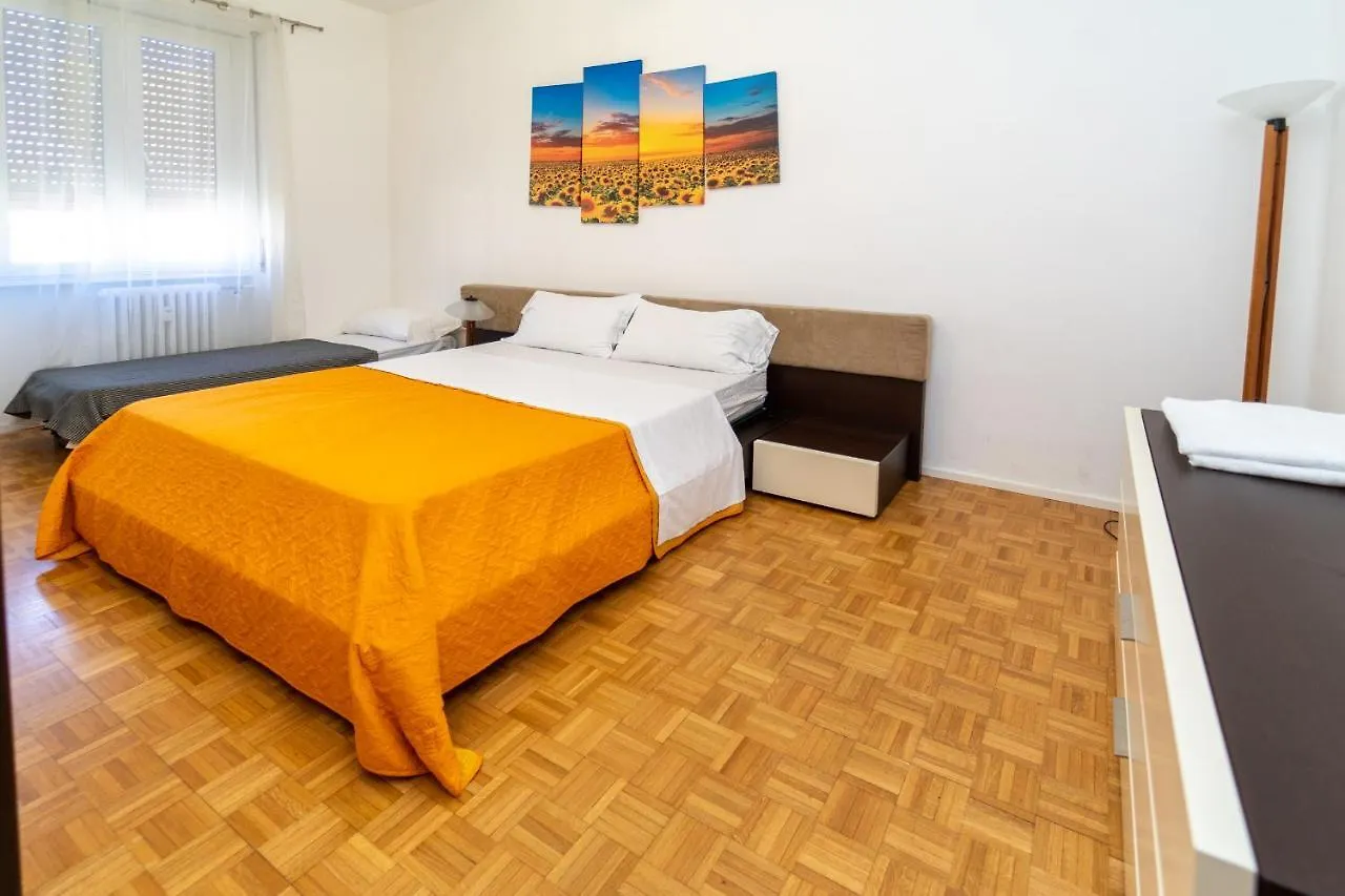 Central Maya Apartment Milano