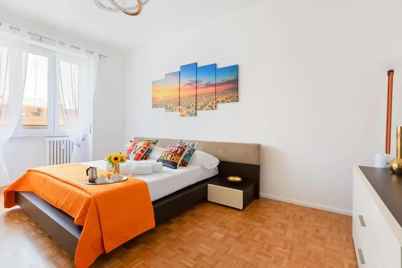 Central Maya Apartment Milaan