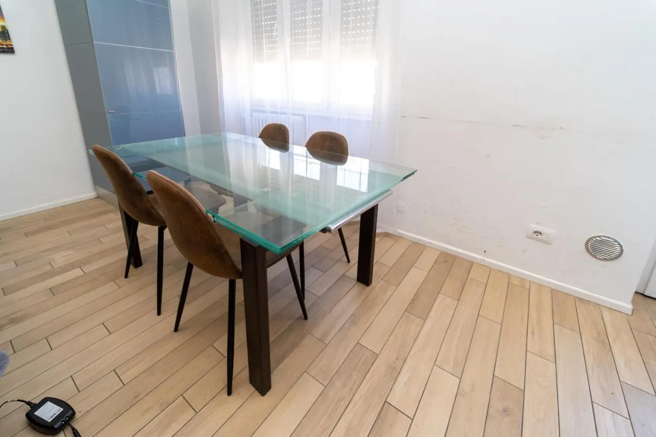 Central Maya Apartment Milaan